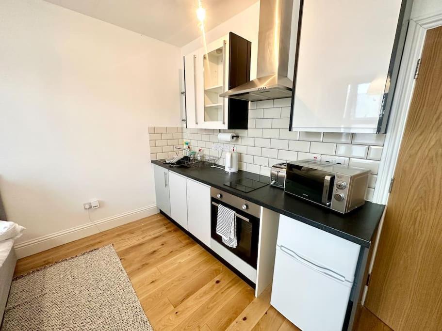 לונדון Se4, Self Contained Studio Flat. מראה חיצוני תמונה